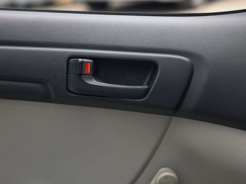 Used 2012 Kia Forte LX FWD image 39