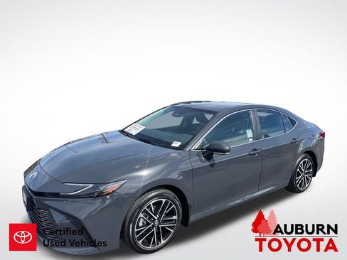 Certified 2026 Toyota Camry XLE AWD/4WD image 4