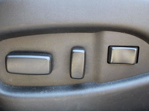 Used 2015 Cadillac SRX Luxury FWD image 14