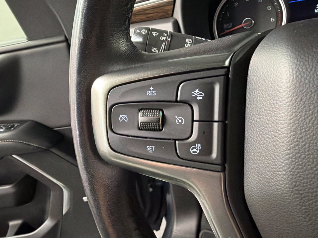 Used 2021 Chevrolet Tahoe Premier AWD/4WD image 17