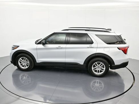 New 2026 Ford Explorer Active image 37