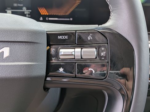 New 2026 Kia Sorento LX FWD image 28