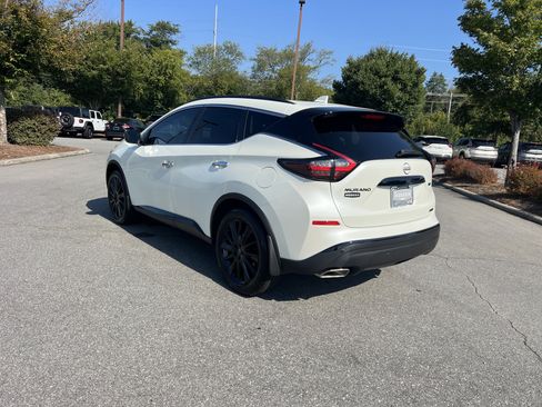 Certified 2023 Nissan Murano SV w/ SV Midnight Edition Package FWD image 8