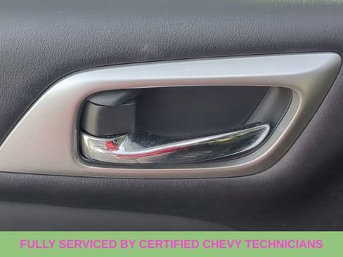 Used 2019 Nissan Pathfinder Platinum w/ Cargo Package image 34