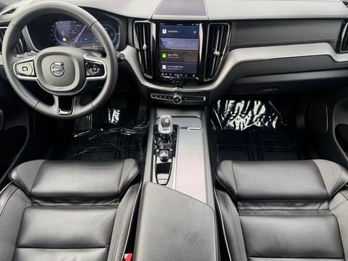 Used 2023 Volvo XC60 T8 Polestar w/ Protection Package Premier image 18