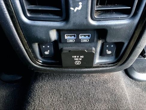 Used 2019 Dodge Durango GT image 26