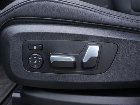 Used 2019 BMW X5 xDrive40i w/ Convenience Package image 27