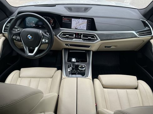 Certified 2022 BMW X5 xDrive40i w/ Executive Package image 28