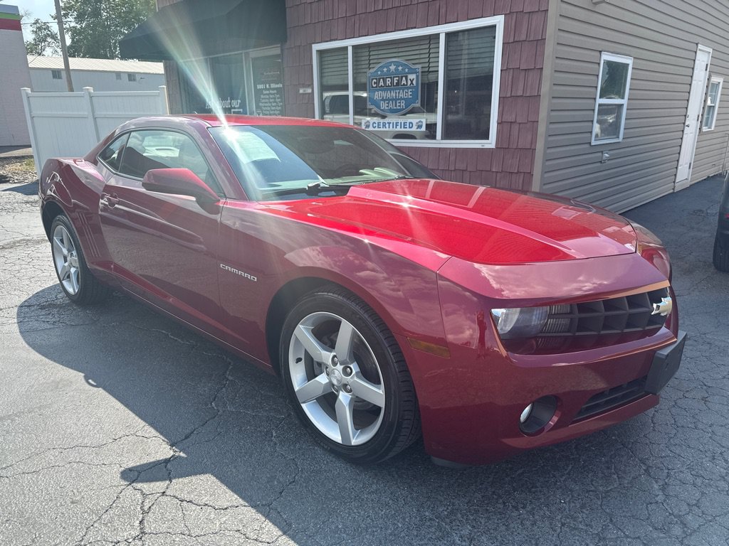 Used 2010 Chevrolet Camaro LT RWD image 1