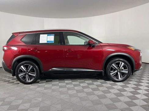 Used 2023 Nissan Rogue Platinum w/ Platinum Premium Package image 11