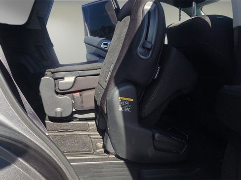 Used 2020 Nissan Pathfinder S image 21