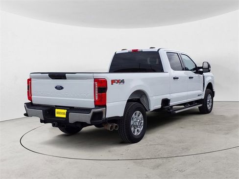Certified 2024 Ford F350 XLT w/ 360-Degree Camera Package image 5