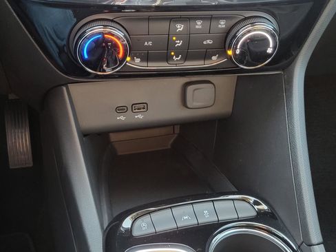New 2026 Buick Encore GX Sport Touring w/ Comfort Package FWD image 10