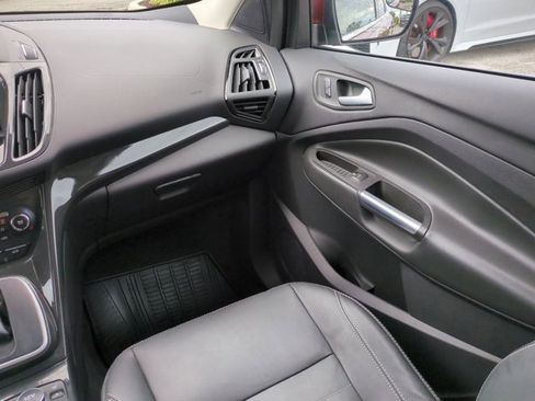 Used 2014 Ford Escape Titanium image 17