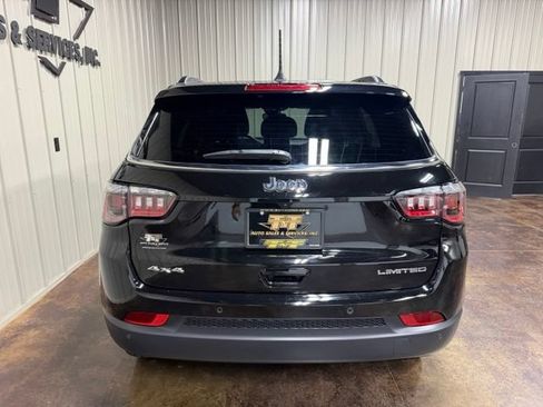 Used 2025 Jeep Compass Limited AWD/4WD image 9