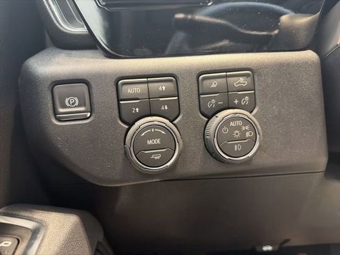 New 2026 Chevrolet Silverado 3500 LT image 27