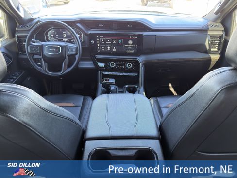 Certified 2025 GMC Sierra 1500 AT4 w/ AT4 Premium Package image 10