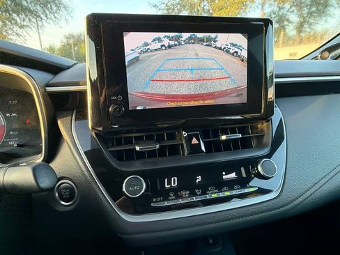 Used 2023 Toyota Corolla XSE FWD image 9