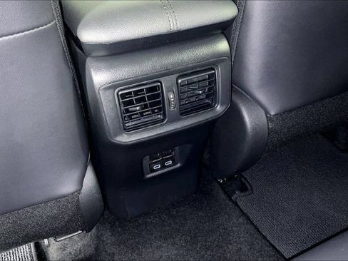 Used 2024 Toyota RAV4 XLE Premium FWD image 30