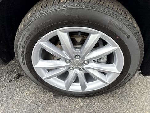 Used 2023 Acura RDX SH-AWD image 11