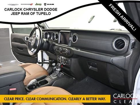 Used 2021 Jeep Wrangler Sahara image 41