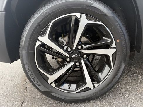 Used 2022 Chevrolet TrailBlazer RS image 11