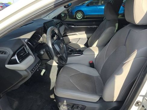Used 2023 Toyota Camry XSE w/ Navigation Package FWD image 17