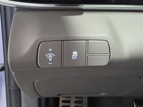 New 2026 Hyundai Elantra Sport image 23