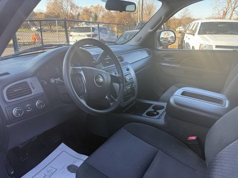 Used 2012 Chevrolet Tahoe 4WD image 12