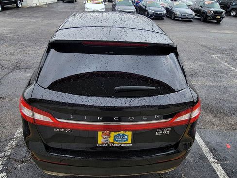 Used 2016 Lincoln MKX Select w/ Select Plus Package AWD/4WD image 25