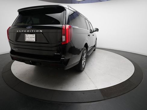 Used 2025 Ford Expedition Max Active image 37