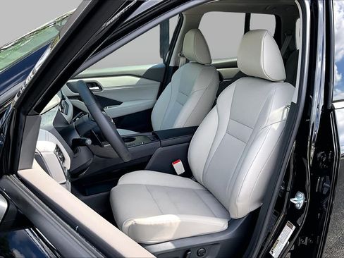 New 2026 Nissan Rogue Dark Armor FWD image 9