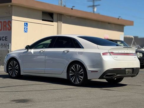 Used 2019 Lincoln MKZ Reserve FWD image 13