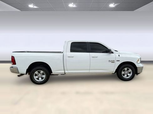 Used 2019 RAM 1500 Classic SLT RWD image 8