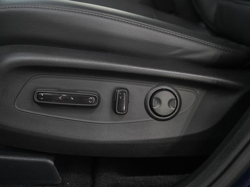 Used 2024 Honda CR-V EX-L image 27