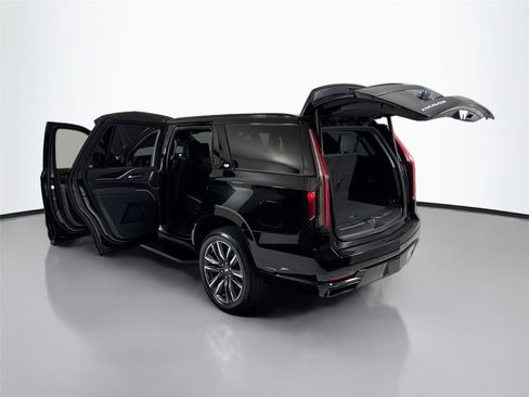 Used 2023 Cadillac Escalade Sport image 39