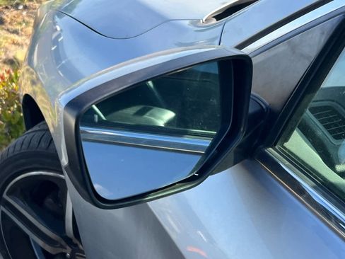 Used 2017 Honda Accord Sport image 8