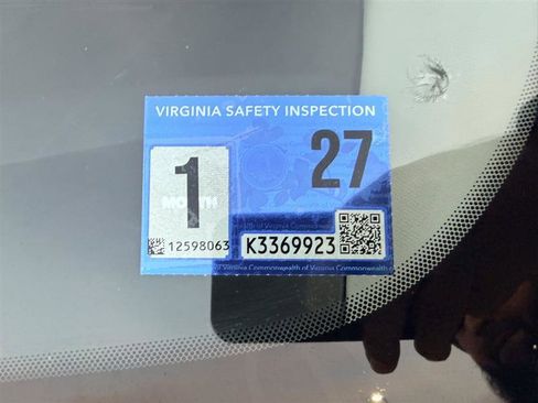 Used 2018 Ford Transit 250 250 LR w/ Exterior Upgrade Package image 28