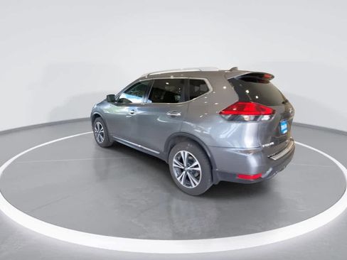 Used 2017 Nissan Rogue SL AWD/4WD image 6