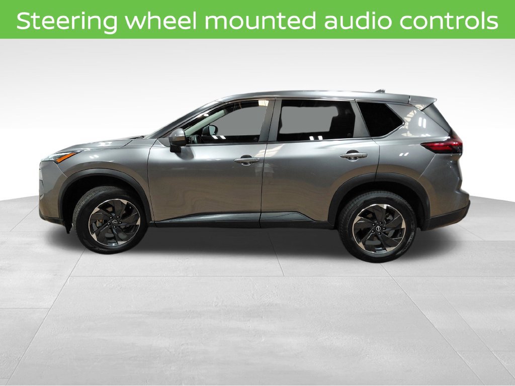 Used 2024 Nissan Rogue SV FWD image 12