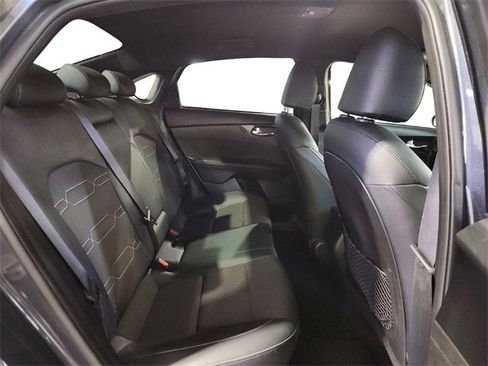 Used 2023 Kia Forte GT-Line image 26