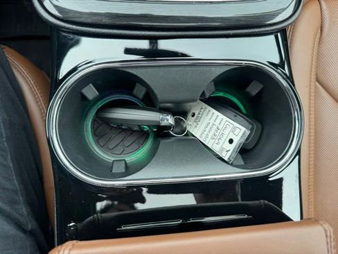 Used 2023 Lincoln Nautilus Reserve image 32