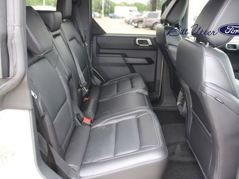 New 2026 Ford Bronco Outer Banks AWD/4WD image 9