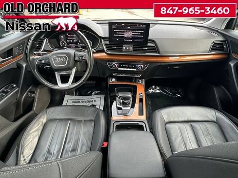 Used 2021 Audi Q5 e Premium w/ Convenience Package AWD/4WD image 16