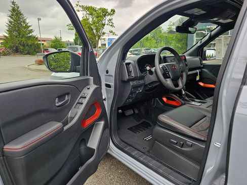New 2026 Nissan Frontier PRO-4X AWD/4WD image 16