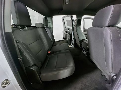 Used 2024 Chevrolet Silverado 2500 Custom RWD image 10