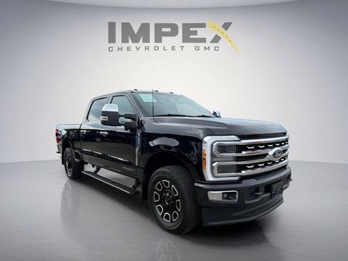 Used 2023 Ford F250 Platinum AWD/4WD image 6
