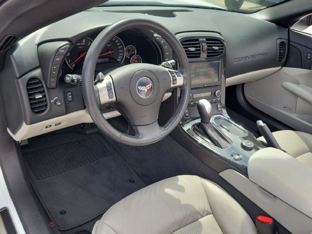 Used 2010 Chevrolet Corvette Convertible w/ Preferred Equipment Group RWD image 23