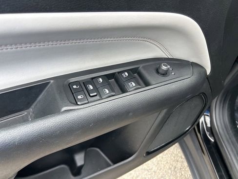 Certified 2022 Jeep Compass Limited image 36