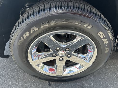 Used 2013 RAM 1500 Express AWD/4WD image 27